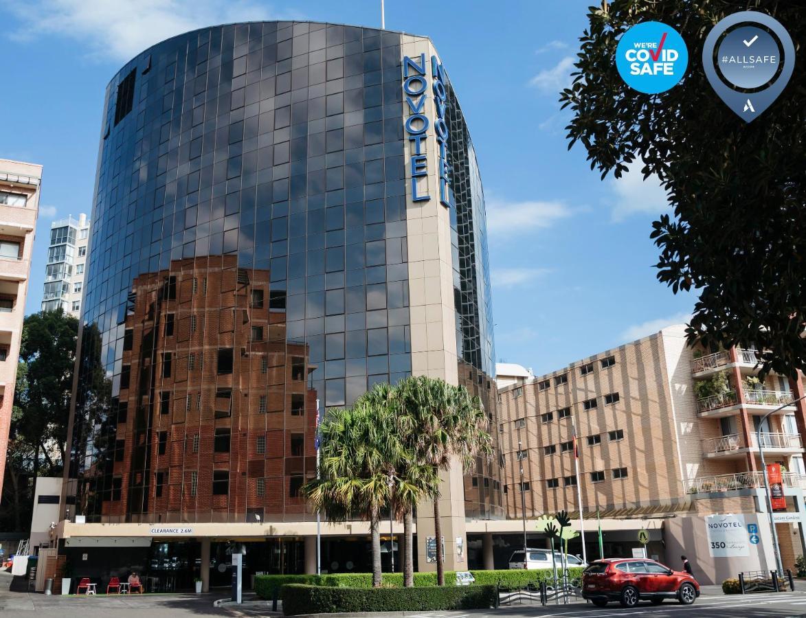 Novotel Sydney Parramatta Bagian luar foto